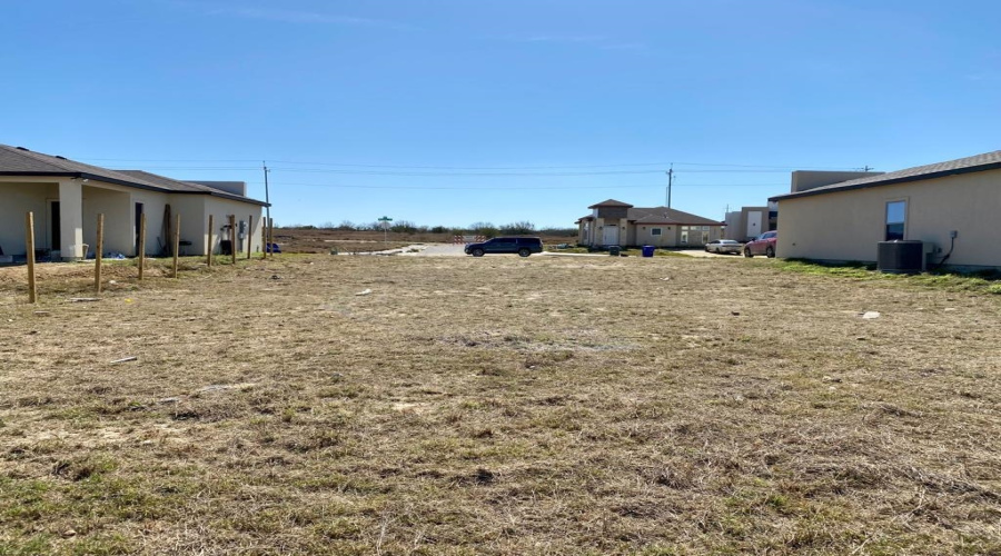 6910 Molinos Dr, Laredo, Texas 78046, ,Land,For Sale,6910 Molinos Dr,20253478