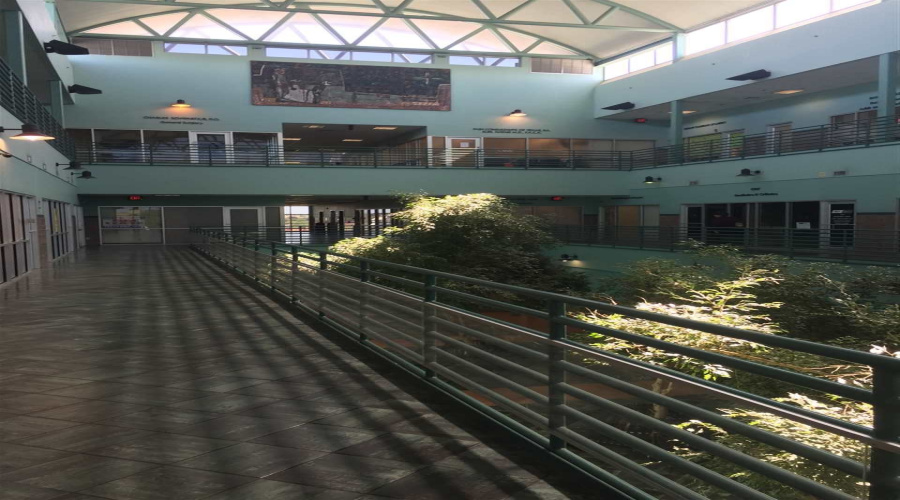 6801 McPherson Rd, LAREDO, Texas 78041, 1 Room Rooms,3 BathroomsBathrooms,Commercial retail/office,For Rent,6801 McPherson Rd,20253489