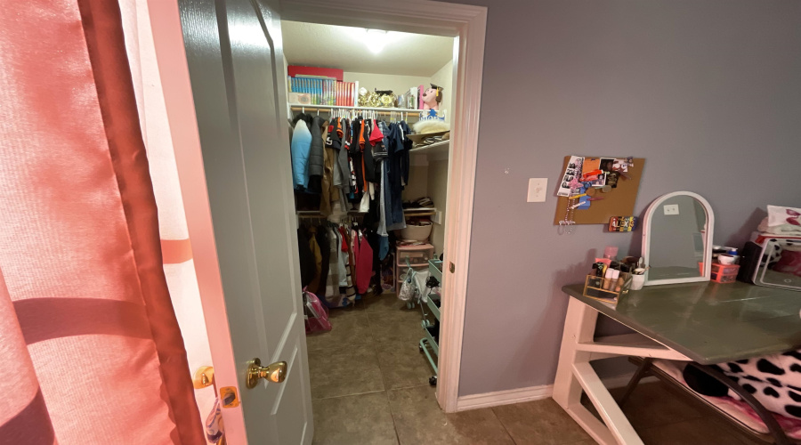 3517 Aguanieve Dr., Laredo, Texas 78046, 3 Bedrooms Bedrooms, 8 Rooms Rooms,2 BathroomsBathrooms,Residential,For Sale,3517 Aguanieve Dr.,20253497