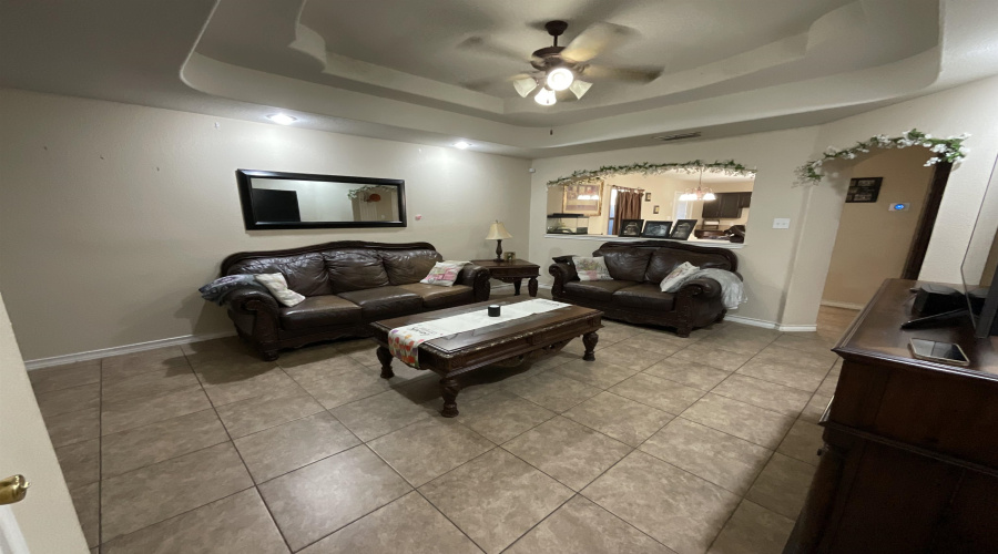 3517 Aguanieve Dr., Laredo, Texas 78046, 3 Bedrooms Bedrooms, 8 Rooms Rooms,2 BathroomsBathrooms,Residential,For Sale,3517 Aguanieve Dr.,20253497