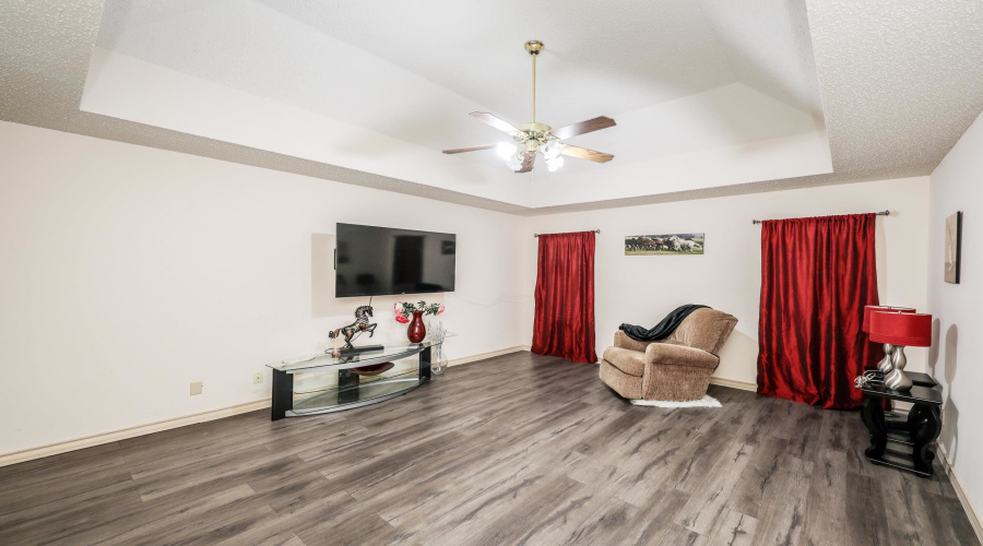 3004 Crest Oak Cir, Laredo, Texas 78045, 4 Bedrooms Bedrooms, 7 Rooms Rooms,2 BathroomsBathrooms,Residential,For Sale,3004 Crest Oak Cir,20253513
