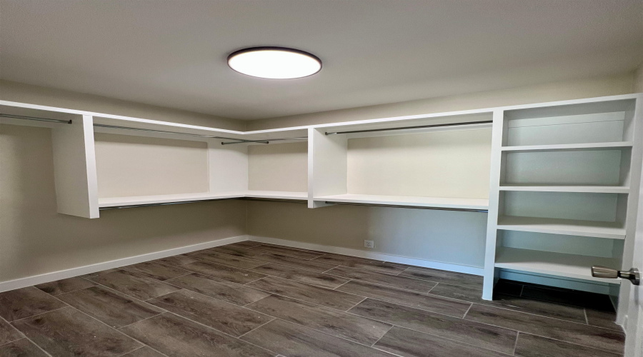 503 Lindenwood Dr, Laredo, Texas 78045, 3 Bedrooms Bedrooms, 5 Rooms Rooms,2 BathroomsBathrooms,Residential,For Sale,503 Lindenwood Dr,20253518