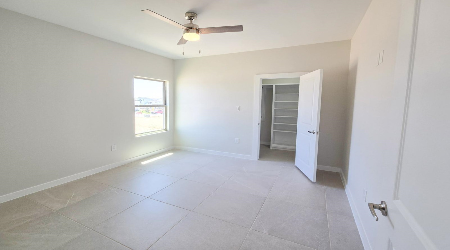 1105 Morocoy Dr., LAREDO, Texas 78046, 4 Bedrooms Bedrooms, 6 Rooms Rooms,2 BathroomsBathrooms,Residential,For Sale,1105 Morocoy Dr.,20253529