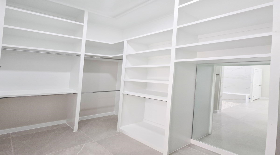 1105 Morocoy Dr., LAREDO, Texas 78046, 4 Bedrooms Bedrooms, 6 Rooms Rooms,2 BathroomsBathrooms,Residential,For Sale,1105 Morocoy Dr.,20253529