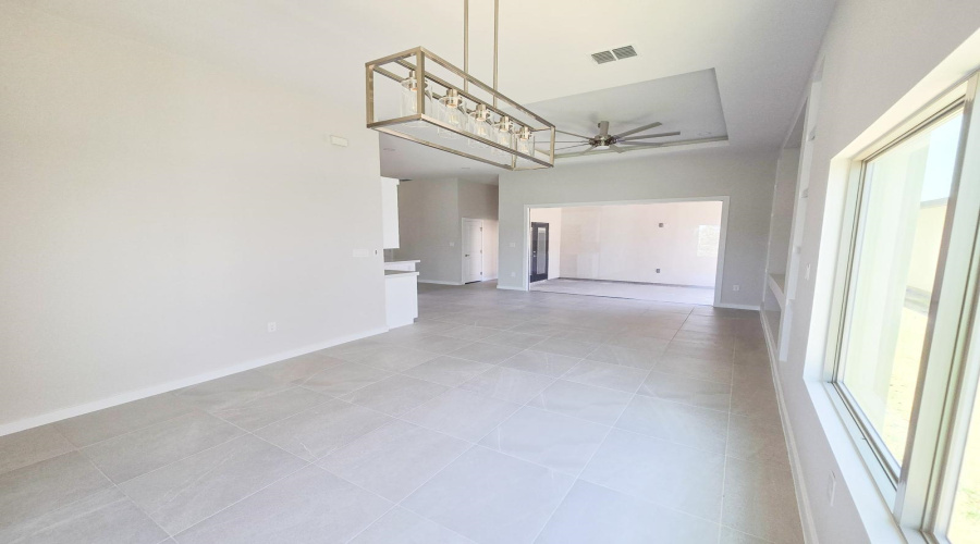 1105 Morocoy Dr., LAREDO, Texas 78046, 4 Bedrooms Bedrooms, 6 Rooms Rooms,2 BathroomsBathrooms,Residential,For Sale,1105 Morocoy Dr.,20253529