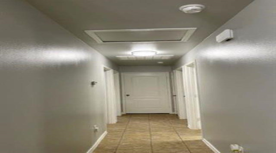 5829 Saint Sylvia Lp, Laredo, Texas 78046, 3 Bedrooms Bedrooms, 5 Rooms Rooms,2 BathroomsBathrooms,Residential,For Sale,5829 Saint Sylvia Lp,20253535