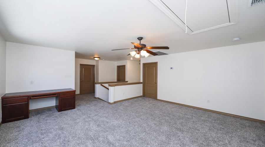 9813 Sandhill Dr, LAREDO, Texas 78045, 4 Bedrooms Bedrooms, 7 Rooms Rooms,2 BathroomsBathrooms,Residential,For Sale,9813 Sandhill Dr,20253547