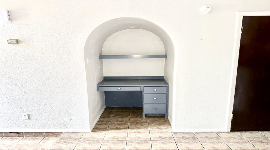 5500 McPherson Rd, Laredo, Texas 78041, 2 Bedrooms Bedrooms, 5 Rooms Rooms,1 BathroomBathrooms,Residential,For Sale,5500 McPherson Rd,20253557