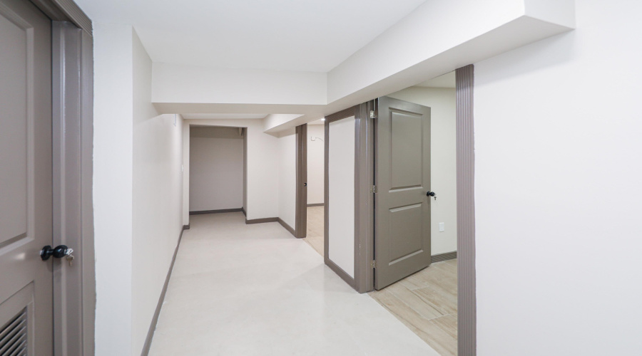 104 E Calton Rd, Laredo, Texas 78041, 1 Room Rooms,2 BathroomsBathrooms,Commercial retail/office,For Rent,104 E Calton Rd,20253562