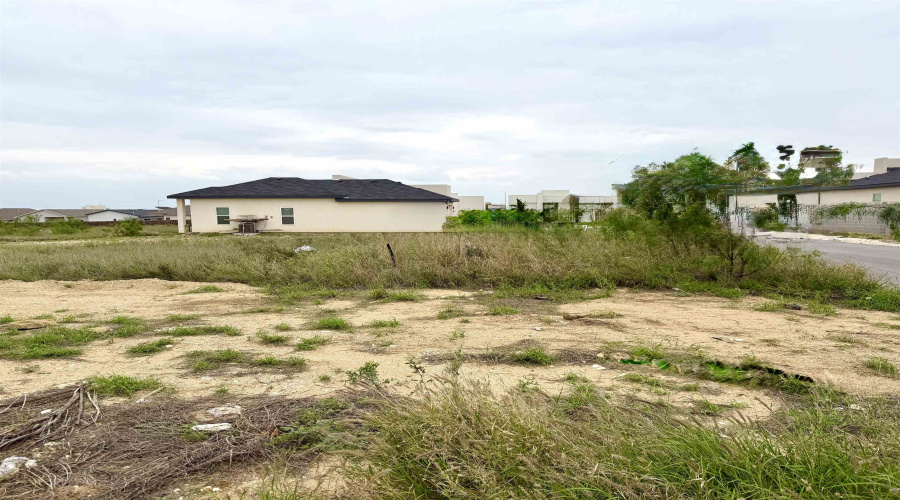 6706 El Bosal Ln., Laredo, Texas 78046, ,Land,For Sale,6706 El Bosal Ln.,20253568