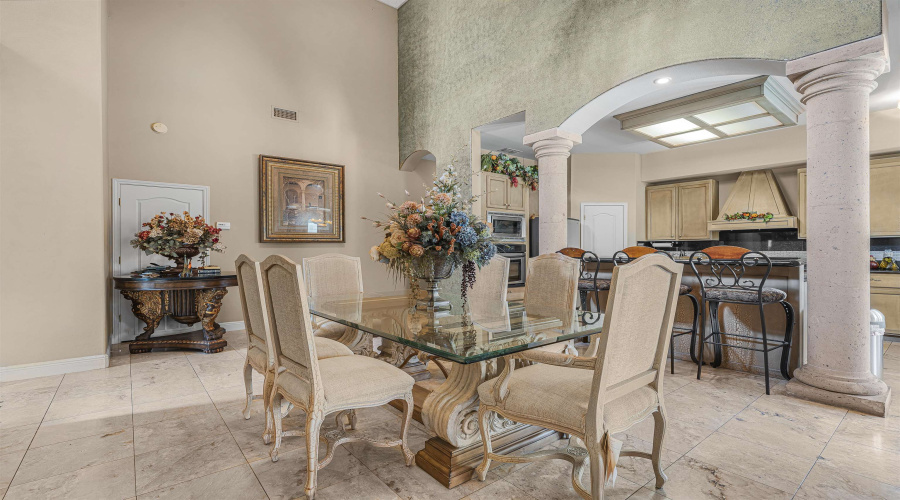 331 St Julien Dr, Laredo, Texas 78041, 4 Bedrooms Bedrooms, 10 Rooms Rooms,4 BathroomsBathrooms,Residential,For Sale,331 St Julien Dr,20253566