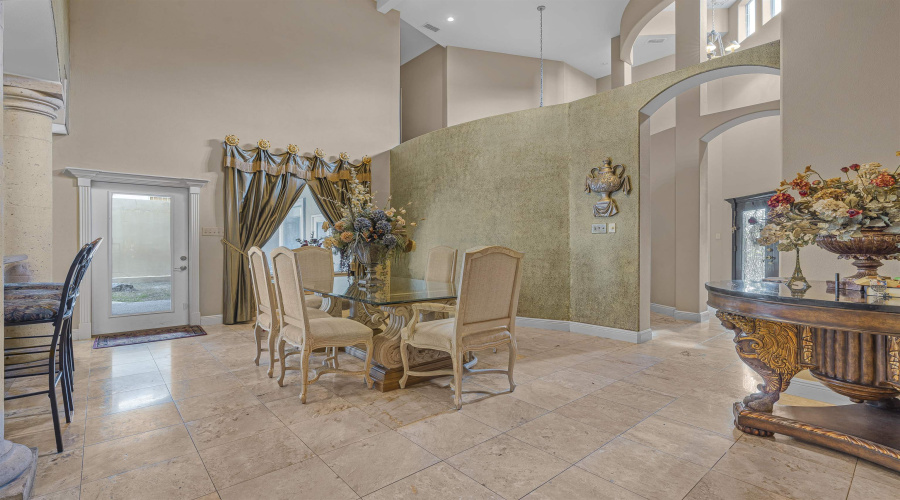 331 St Julien Dr, Laredo, Texas 78041, 4 Bedrooms Bedrooms, 10 Rooms Rooms,4 BathroomsBathrooms,Residential,For Sale,331 St Julien Dr,20253566