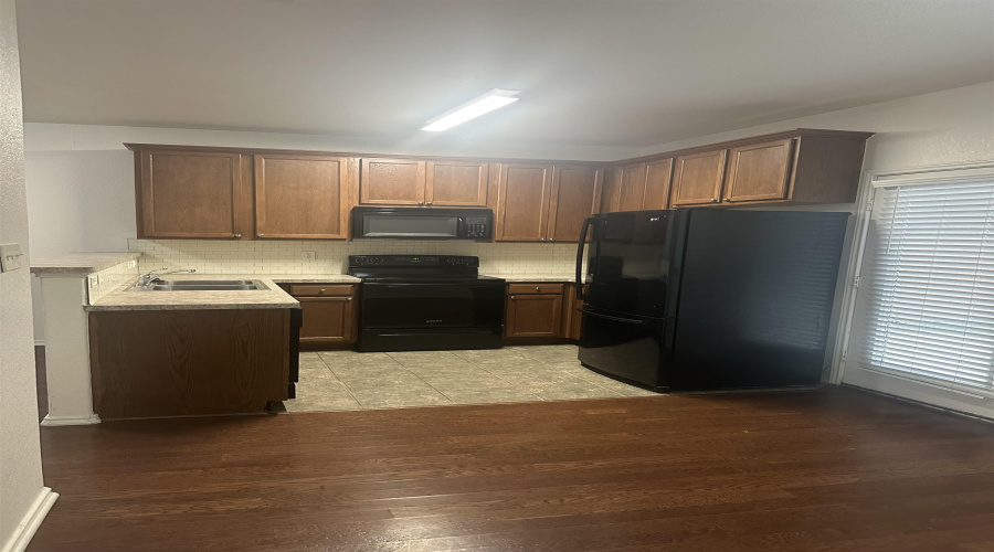 4109 Copano Bay, San Antonio, Texas 78229, 2 Bedrooms Bedrooms, 2 Rooms Rooms,2 BathroomsBathrooms,Residential,For Sale,4109 Copano Bay,20253576