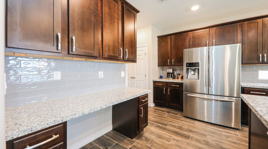 411 Quieto Dr., LAREDO, Texas 78045, 5 Bedrooms Bedrooms, 8 Rooms Rooms,4 BathroomsBathrooms,Residential,For Sale,411 Quieto Dr.,20253594