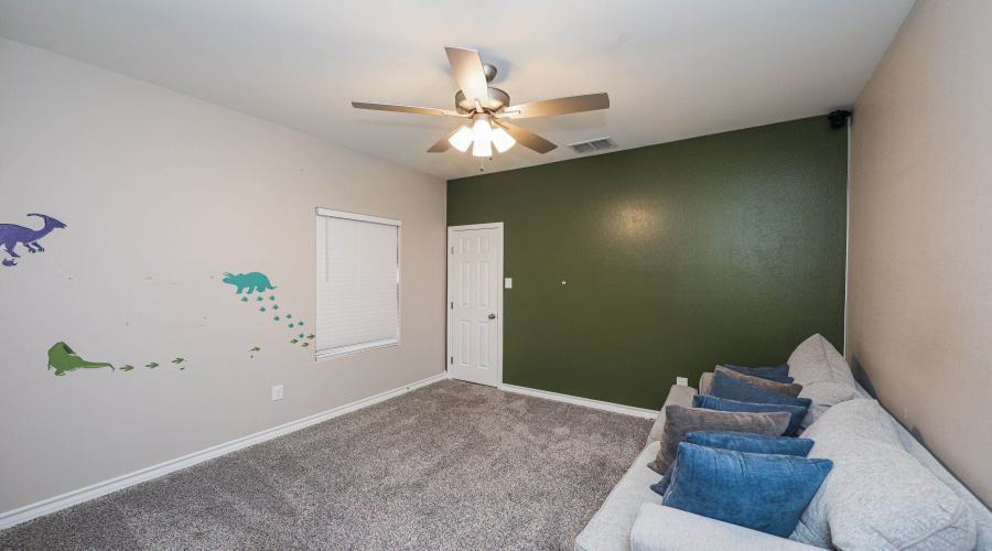 411 Quieto Dr., LAREDO, Texas 78045, 5 Bedrooms Bedrooms, 8 Rooms Rooms,4 BathroomsBathrooms,Residential,For Sale,411 Quieto Dr.,20253594