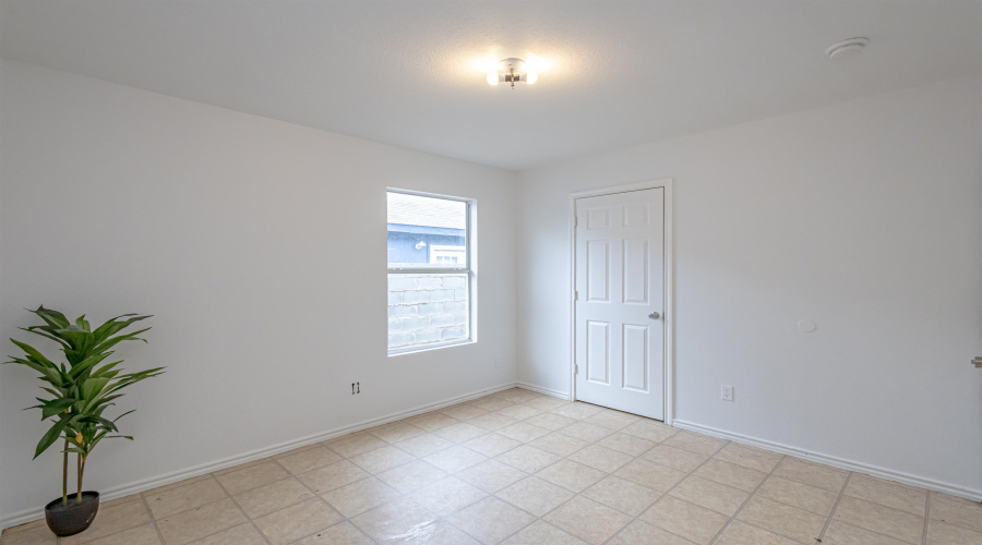 322 Ocean Dr, LAREDO, Texas 78043, 3 Bedrooms Bedrooms, 5 Rooms Rooms,2 BathroomsBathrooms,Residential,For Sale,322 Ocean Dr,20253606