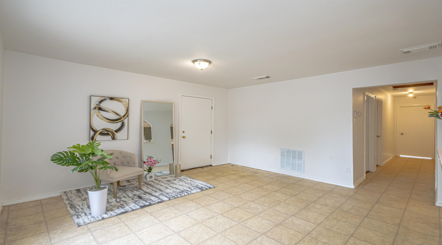 322 Ocean Dr, LAREDO, Texas 78043, 3 Bedrooms Bedrooms, 5 Rooms Rooms,2 BathroomsBathrooms,Residential,For Sale,322 Ocean Dr,20253606