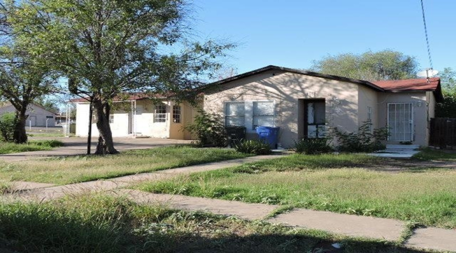 2205 Mendiola Ave, Laredo, Texas 78043, ,Multi-family,For Sale,2205 Mendiola Ave,20242261