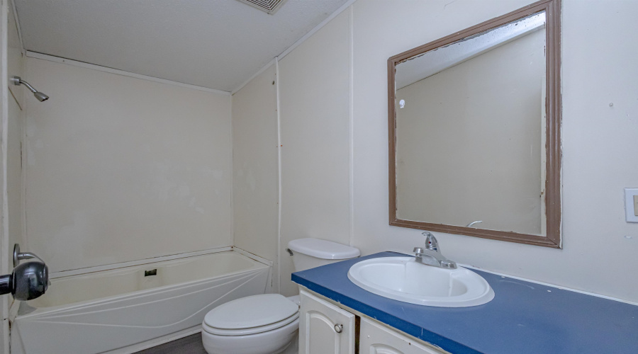 3533 Pericles Ln, LAREDO, Texas 78046, 3 Bedrooms Bedrooms, 5 Rooms Rooms,2 BathroomsBathrooms,Residential,For Sale,3533 Pericles Ln,20253627