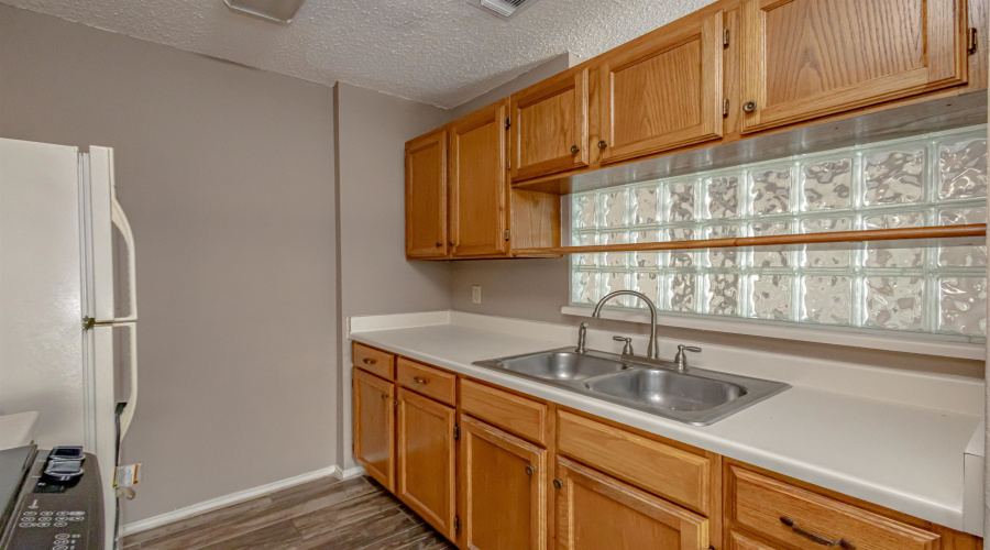 104 Belair Dr., LAREDO, Texas 78041, 2 Bedrooms Bedrooms, 4 Rooms Rooms,2 BathroomsBathrooms,Residential,For Rent,104 Belair Dr.,20253635 104 Belair Dr., LAREDO, Texas 78041, 2 Bedrooms Bedrooms, 4 Rooms Rooms,2 BathroomsBathrooms,Residential,For Rent,104 Belair Dr.,20253635
