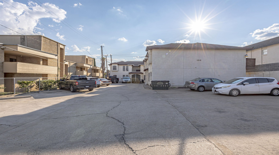 104 Belair Dr., LAREDO, Texas 78041, 2 Bedrooms Bedrooms, 4 Rooms Rooms,2 BathroomsBathrooms,Residential,For Rent,104 Belair Dr.,20253635 104 Belair Dr., LAREDO, Texas 78041, 2 Bedrooms Bedrooms, 4 Rooms Rooms,2 BathroomsBathrooms,Residential,For Rent,104 Belair Dr.,20253635