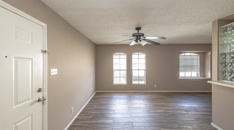 104 Belair Dr., LAREDO, Texas 78041, 2 Bedrooms Bedrooms, 4 Rooms Rooms,2 BathroomsBathrooms,Residential,For Rent,104 Belair Dr.,20253635 104 Belair Dr., LAREDO, Texas 78041, 2 Bedrooms Bedrooms, 4 Rooms Rooms,2 BathroomsBathrooms,Residential,For Rent,104 Belair Dr.,20253635