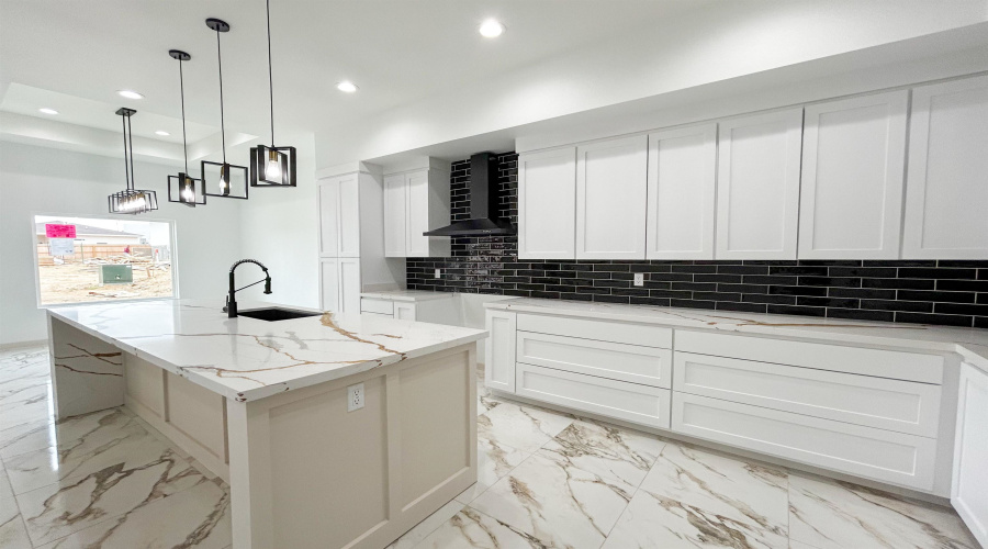 5515 Raven Dr., Laredo, Texas 78046, 3 Bedrooms Bedrooms, 4 Rooms Rooms,2 BathroomsBathrooms,Residential,For Sale,5515 Raven Dr.,20253636