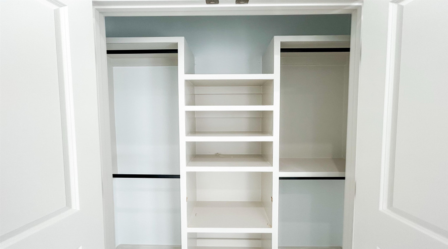 5515 Raven Dr., Laredo, Texas 78046, 3 Bedrooms Bedrooms, 4 Rooms Rooms,2 BathroomsBathrooms,Residential,For Sale,5515 Raven Dr.,20253636