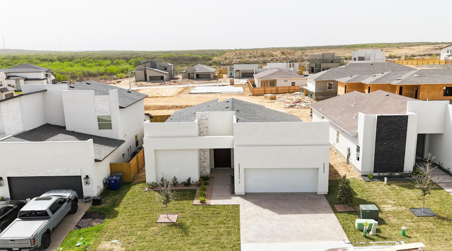 5515 Raven Dr., Laredo, Texas 78046, 3 Bedrooms Bedrooms, 4 Rooms Rooms,2 BathroomsBathrooms,Residential,For Sale,5515 Raven Dr.,20253636