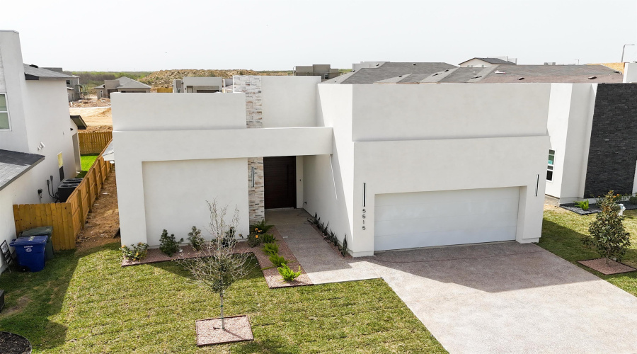 5515 Raven Dr., Laredo, Texas 78046, 3 Bedrooms Bedrooms, 4 Rooms Rooms,2 BathroomsBathrooms,Residential,For Sale,5515 Raven Dr.,20253636