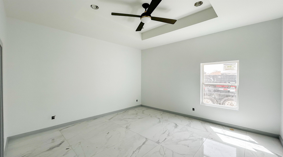 5513 Raven Dr., Laredo, Texas 78046, 3 Bedrooms Bedrooms, 4 Rooms Rooms,2 BathroomsBathrooms,Residential,For Sale,5513 Raven Dr.,20253637