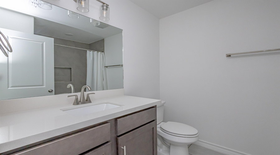 9912 Kaspar Dr., LAREDO, Texas 78045, 3 Bedrooms Bedrooms, 5 Rooms Rooms,2 BathroomsBathrooms,Residential,For Rent,9912 Kaspar Dr.,20253640 9912 Kaspar Dr., LAREDO, Texas 78045, 3 Bedrooms Bedrooms, 5 Rooms Rooms,2 BathroomsBathrooms,Residential,For Rent,9912 Kaspar Dr.,20253640
