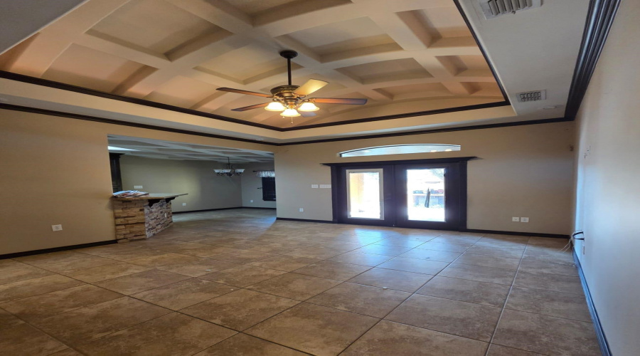 3107 Conde Dr., Laredo, Texas 78045, 3 Bedrooms Bedrooms, 4 Rooms Rooms,2 BathroomsBathrooms,Residential,For Rent,3107 Conde Dr.,20253642