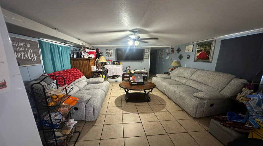 7045 Balcones Dr, LAREDO, Texas 78046, 3 Bedrooms Bedrooms, 4 Rooms Rooms,2 BathroomsBathrooms,Residential,For Sale,7045 Balcones Dr,20253647