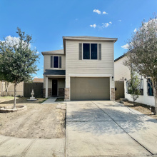 1427 Ocampo Dr, Laredo, Texas 78046, 5 Bedrooms Bedrooms, 9 Rooms Rooms,3 BathroomsBathrooms,Residential,For Sale,1427 Ocampo Dr,20253651