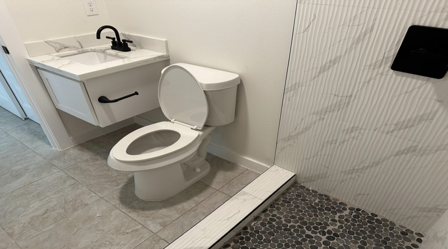 4640 Monterrey Lp, Laredo, Texas 78041, 3 Bedrooms Bedrooms, 5 Rooms Rooms,1 BathroomBathrooms,Residential,For Sale,4640 Monterrey Lp,20253659