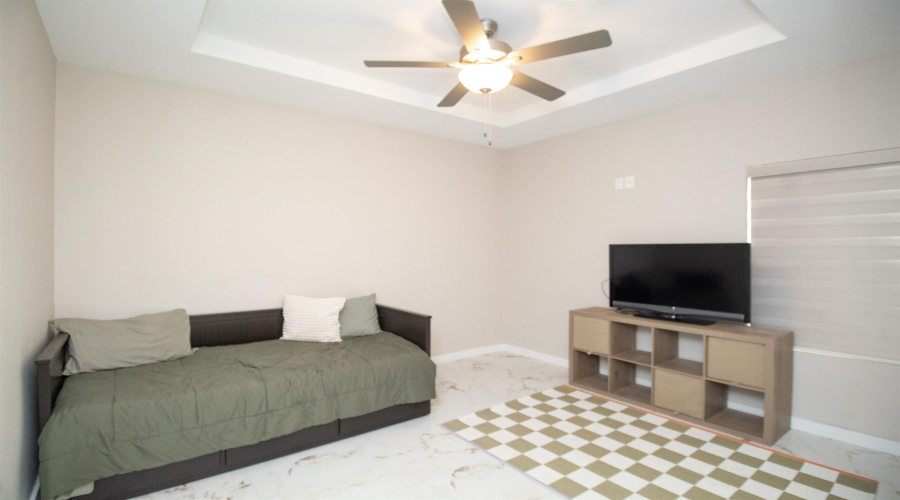 2602 Mario St., Laredo, Texas 78046, 3 Bedrooms Bedrooms, 6 Rooms Rooms,2 BathroomsBathrooms,Residential,For Sale,2602 Mario St.,20253663