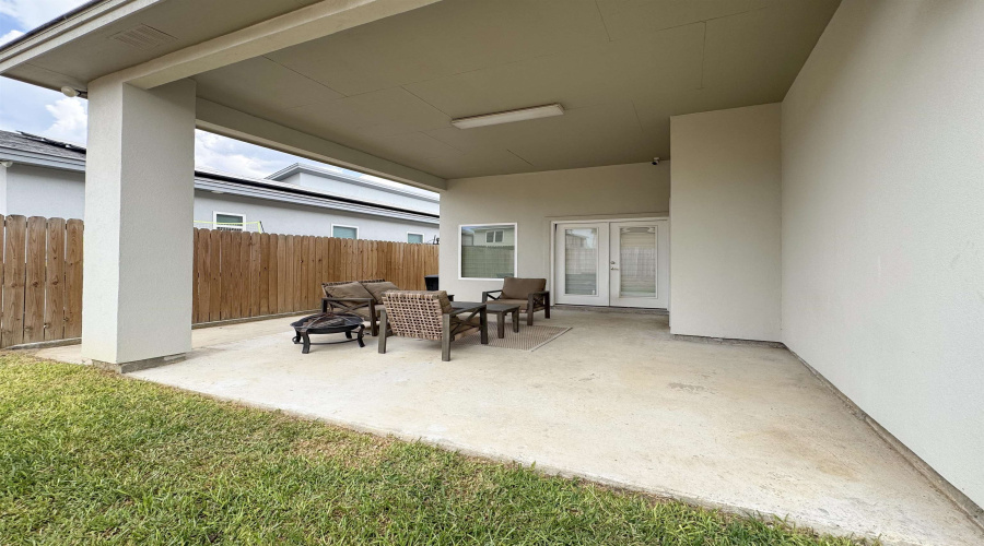 2602 Mario St., Laredo, Texas 78046, 3 Bedrooms Bedrooms, 6 Rooms Rooms,2 BathroomsBathrooms,Residential,For Sale,2602 Mario St.,20253663