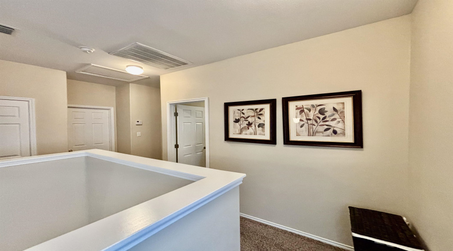 15115 Cerralvo Dr, Laredo, Texas 78045, 3 Bedrooms Bedrooms, 6 Rooms Rooms,2 BathroomsBathrooms,Residential,For Sale,15115 Cerralvo Dr,20253664