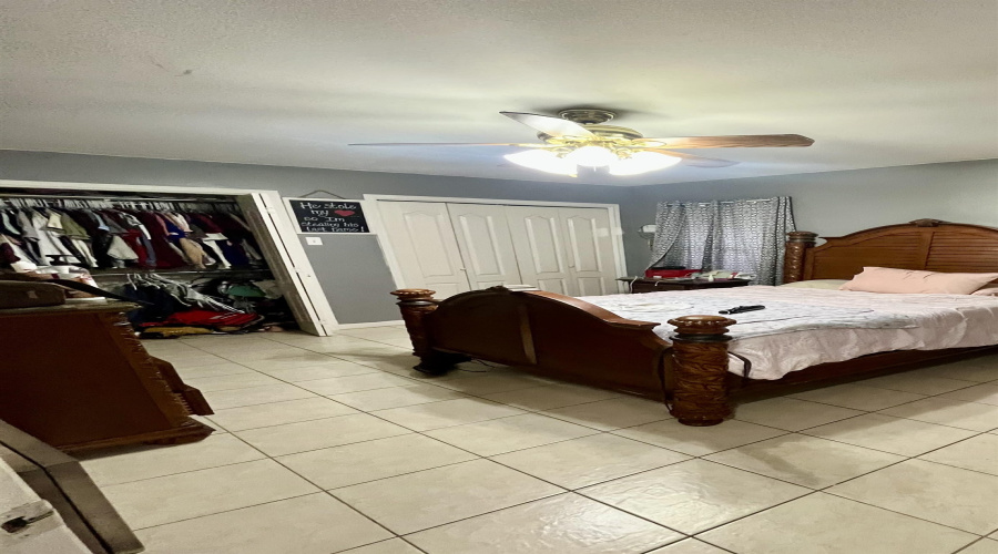 802 Prancer Rd, Laredo, Texas 78045, 3 Bedrooms Bedrooms, 5 Rooms Rooms,2 BathroomsBathrooms,Residential,For Sale,802 Prancer Rd,20253676