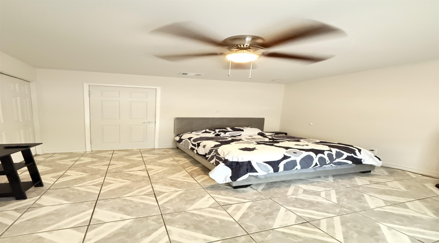 118 Illinois St, Laredo, Texas 78041, 1 Bedroom Bedrooms, 2 Rooms Rooms,1 BathroomBathrooms,Residential,For Rent,118 Illinois St,20253677