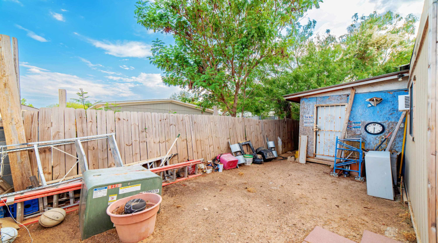 4935 Paz Ln, Laredo, Texas 78046, 3 Bedrooms Bedrooms, 4 Rooms Rooms,2 BathroomsBathrooms,Residential,For Sale,4935 Paz Ln,20253679