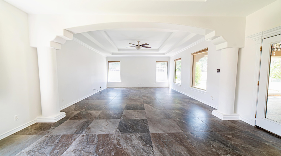 3103 Dante Lp, Laredo, Texas 78041, 4 Bedrooms Bedrooms, 8 Rooms Rooms,3 BathroomsBathrooms,Residential,For Sale,3103 Dante Lp,20253684