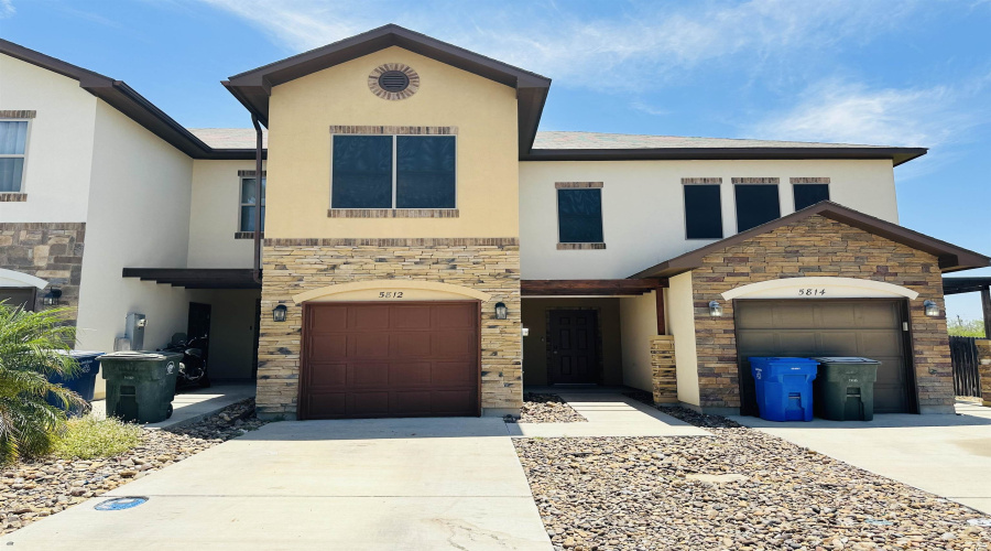 5812 Montevista Dr., Laredo, Texas 78041, 3 Bedrooms Bedrooms, 5 Rooms Rooms,2 BathroomsBathrooms,Residential,For Rent,5812 Montevista Dr.,20253700