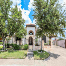 10619 Kirby Dr, LAREDO, Texas 78045, 6 Bedrooms Bedrooms, 9 Rooms Rooms,3 BathroomsBathrooms,Residential,For Sale,10619 Kirby Dr,20253708