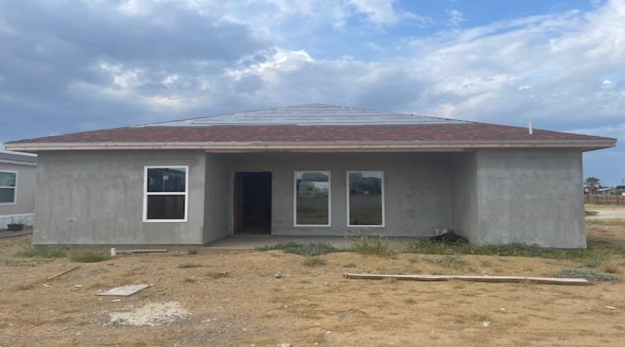 5141 Plasencia Ln., Laredo, Texas 78046, 4 Bedrooms Bedrooms, 5 Rooms Rooms,2 BathroomsBathrooms,Residential,For Sale,5141 Plasencia Ln.,20253715