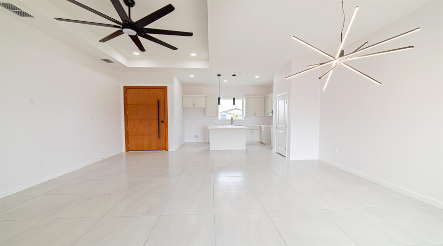 131 Faith Dr., Laredo, Texas 78043-5079, 4 Bedrooms Bedrooms, 4 Rooms Rooms,2 BathroomsBathrooms,Residential,For Sale,131 Faith Dr.,20253718