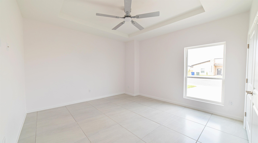 131 Faith Dr., Laredo, Texas 78043-5079, 4 Bedrooms Bedrooms, 4 Rooms Rooms,2 BathroomsBathrooms,Residential,For Sale,131 Faith Dr.,20253718