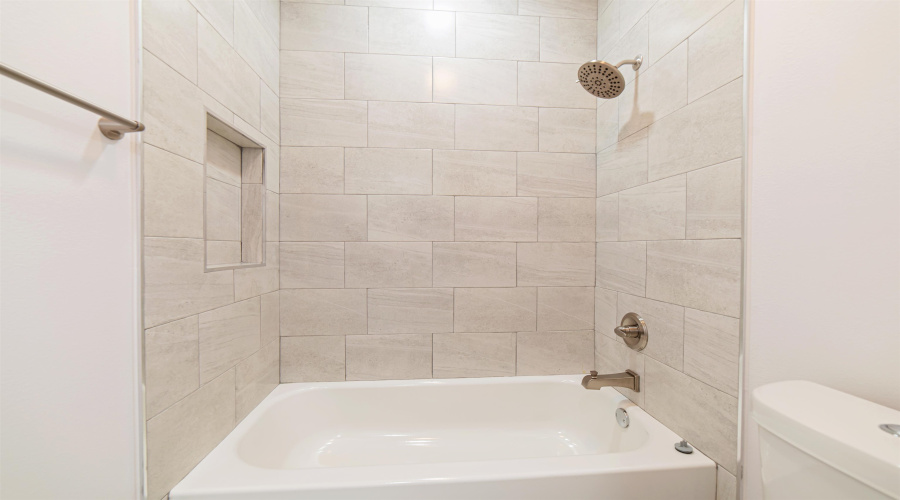 131 Faith Dr., Laredo, Texas 78043-5079, 4 Bedrooms Bedrooms, 4 Rooms Rooms,2 BathroomsBathrooms,Residential,For Sale,131 Faith Dr.,20253718