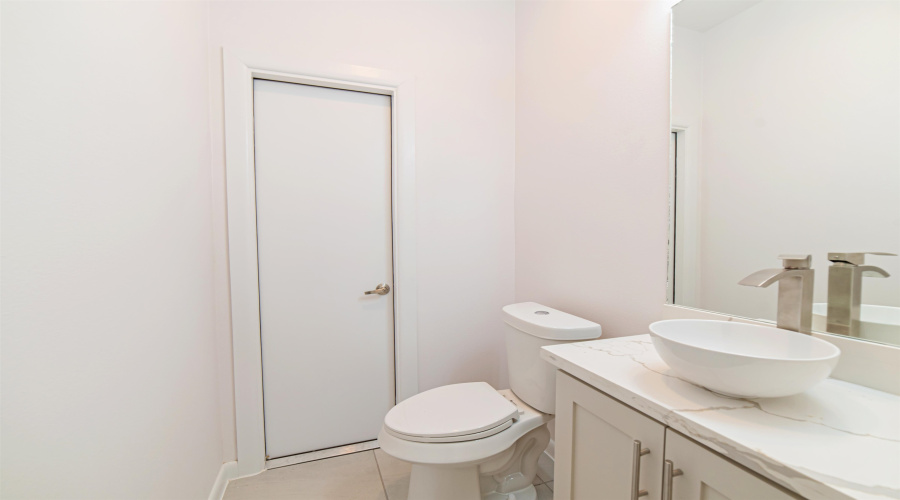 131 Faith Dr., Laredo, Texas 78043-5079, 4 Bedrooms Bedrooms, 4 Rooms Rooms,2 BathroomsBathrooms,Residential,For Sale,131 Faith Dr.,20253718